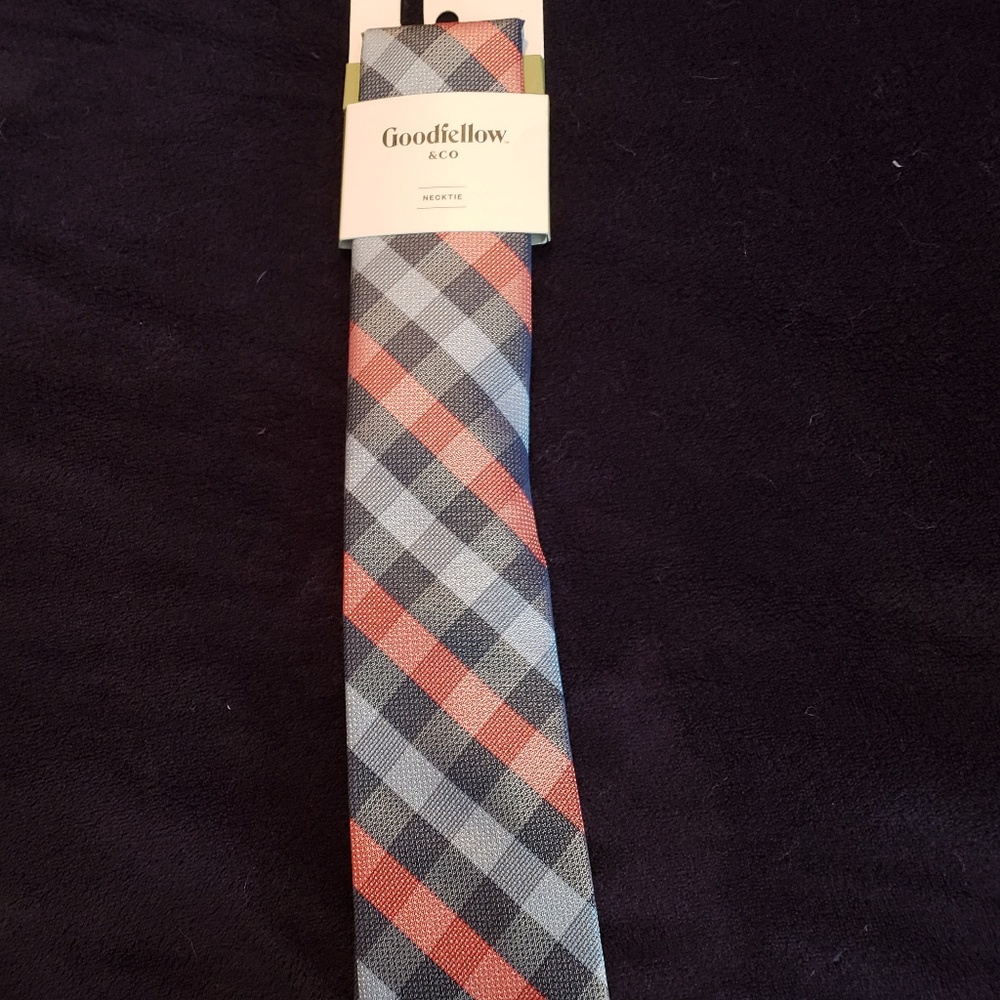 Tie